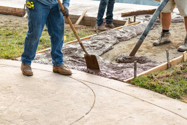 Best Concrete Sidewalk Installation in Riverside, IL